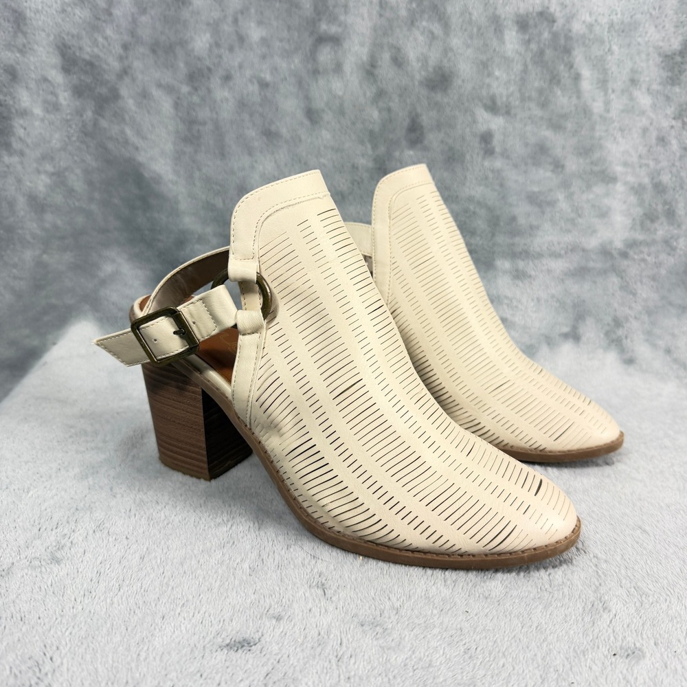 Sugar Womens 8 Cream Faux Leather Laser Cut Slingback Block Heel Booties Boho